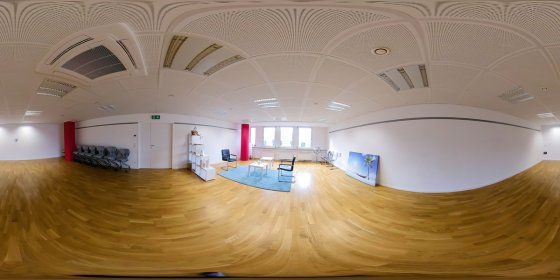 Play 'VR 360° - SFU LINZ 360° Tour-Online