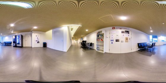 Play 'VR 360° - Campus Rundgang SFU Wien