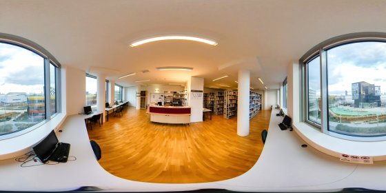 Play 'VR 360° - Campus Rundgang SFU Wien