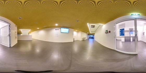 Play 'VR 360° - Campus Rundgang SFU Wien