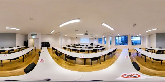 Play 'VR 360° - Campus Rundgang SFU Wien