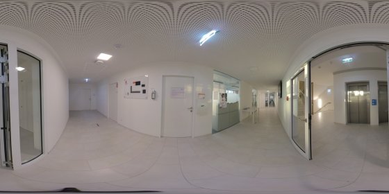 Play 'VR 360° - Campus Rundgang SFU Wien