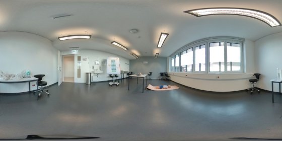 Play 'VR 360° - Campus Rundgang SFU Wien