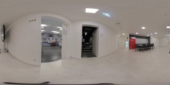 Play 'VR 360° - Campus Rundgang SFU Wien