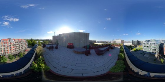 Play 'VR 360° - Campus Tour SFU Vienna