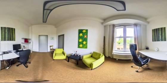 Play 'VR 360° - SFU Berlin 360° Tour-Online