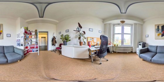 Play 'VR 360° - SFU Berlin 360° Tour-Online