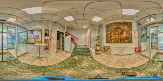 Play 'VR 360° - SFU Ljubljana 360° Tour